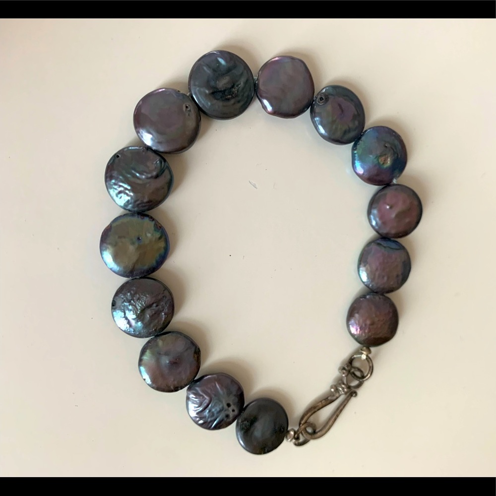 Pearl bracelet